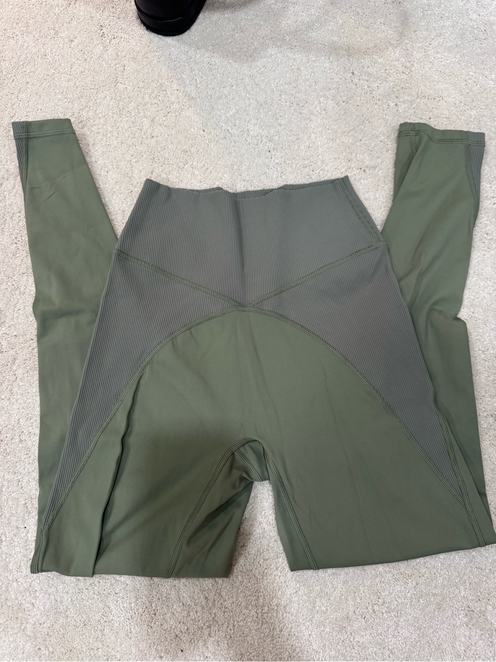 Olive Green High-Waist Leggings Aerie